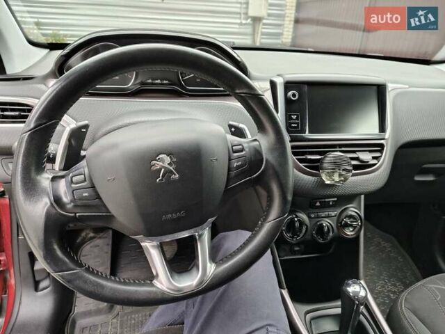 Красный Пежо 2008, объемом двигателя 1.2 л и пробегом 126 тыс. км за 8900 $, фото 21 на Automoto.ua