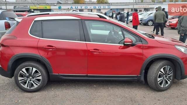 Красный Пежо 2008, объемом двигателя 1.2 л и пробегом 103 тыс. км за 9800 $, фото 2 на Automoto.ua