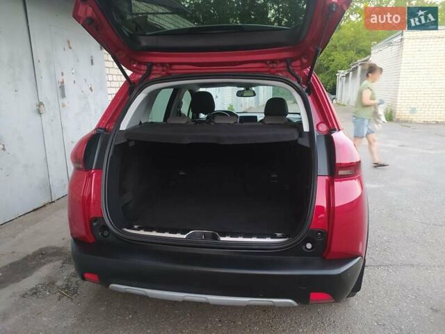 Червоний Пежо 2008, об'ємом двигуна 1.2 л та пробігом 71 тис. км за 11800 $, фото 6 на Automoto.ua