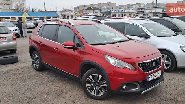 Красный Пежо 2008, объемом двигателя 1.2 л и пробегом 103 тыс. км за 9800 $, фото 1 на Automoto.ua