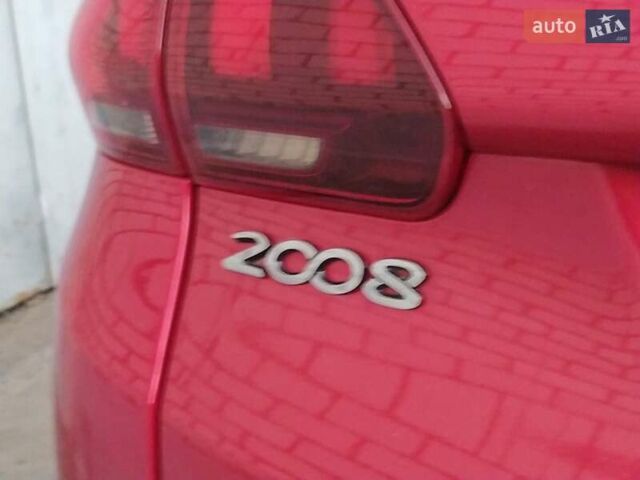 Червоний Пежо 2008, об'ємом двигуна 1.2 л та пробігом 71 тис. км за 11800 $, фото 7 на Automoto.ua