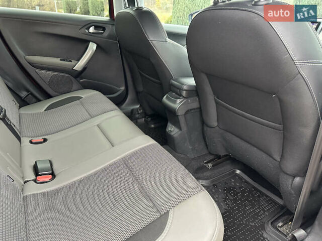 Красный Пежо 2008, объемом двигателя 1.2 л и пробегом 67 тыс. км за 11899 $, фото 29 на Automoto.ua