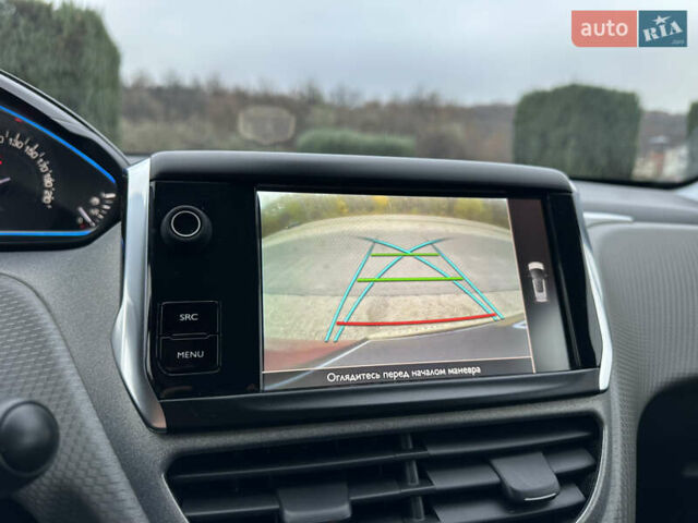 Красный Пежо 2008, объемом двигателя 1.2 л и пробегом 67 тыс. км за 11899 $, фото 23 на Automoto.ua