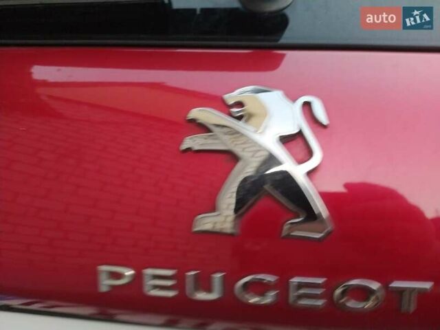Червоний Пежо 2008, об'ємом двигуна 1.2 л та пробігом 71 тис. км за 11800 $, фото 9 на Automoto.ua