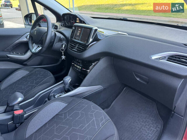 Червоний Пежо 2008, об'ємом двигуна 1.2 л та пробігом 54 тис. км за 11500 $, фото 19 на Automoto.ua