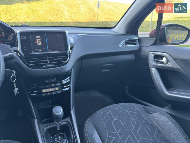 Червоний Пежо 2008, об'ємом двигуна 1.2 л та пробігом 54 тис. км за 11500 $, фото 27 на Automoto.ua