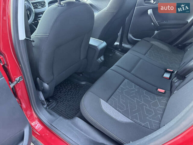 Червоний Пежо 2008, об'ємом двигуна 1.2 л та пробігом 54 тис. км за 11500 $, фото 13 на Automoto.ua