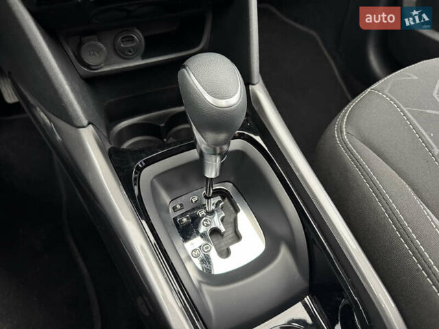 Красный Пежо 2008, объемом двигателя 1.2 л и пробегом 38 тыс. км за 13500 $, фото 31 на Automoto.ua