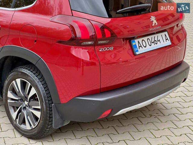 Червоний Пежо 2008, об'ємом двигуна 1.2 л та пробігом 130 тис. км за 10800 $, фото 16 на Automoto.ua