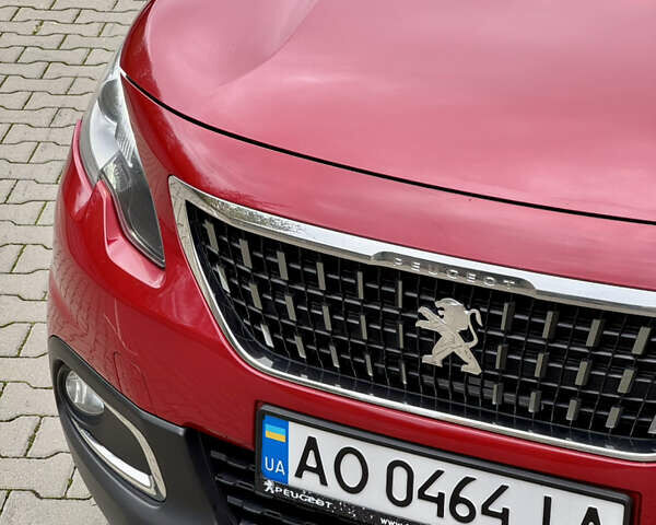 Червоний Пежо 2008, об'ємом двигуна 1.2 л та пробігом 130 тис. км за 10800 $, фото 5 на Automoto.ua