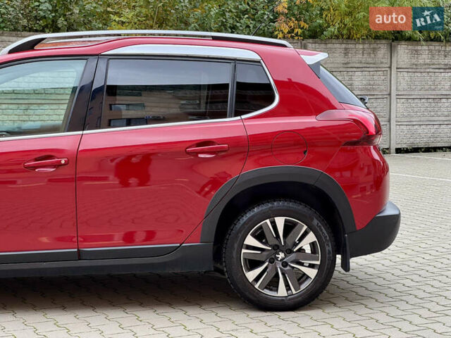 Червоний Пежо 2008, об'ємом двигуна 1.2 л та пробігом 130 тис. км за 10800 $, фото 6 на Automoto.ua