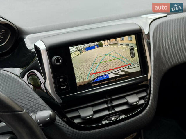 Червоний Пежо 2008, об'ємом двигуна 1.2 л та пробігом 130 тис. км за 10800 $, фото 30 на Automoto.ua