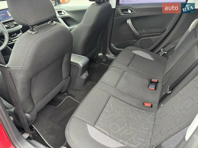 Красный Пежо 2008, объемом двигателя 1.2 л и пробегом 38 тыс. км за 13500 $, фото 19 на Automoto.ua