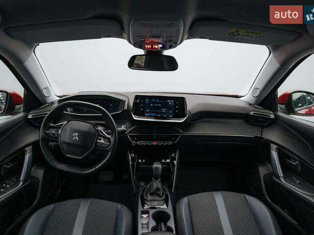 Пежо 2008 2020 в Киеве на Automoto.ua Красный Пежо 2008, объемом двигателя 1.2 л и пробегом 55 тыс. км за 18769 $, фото 4 на Automoto.ua