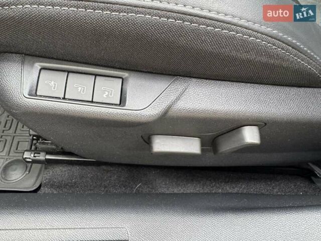 Червоний Пежо 2008, об'ємом двигуна 1.5 л та пробігом 23 тис. км за 26999 $, фото 30 на Automoto.ua