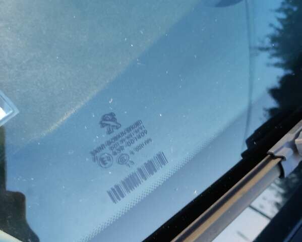 Пежо 2008, об'ємом двигуна 1.6 л та пробігом 269 тис. км за 9400 $, фото 7 на Automoto.ua