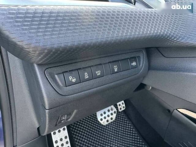 Пежо 2008, объемом двигателя 1.6 л и пробегом 137 тыс. км за 11500 $, фото 10 на Automoto.ua