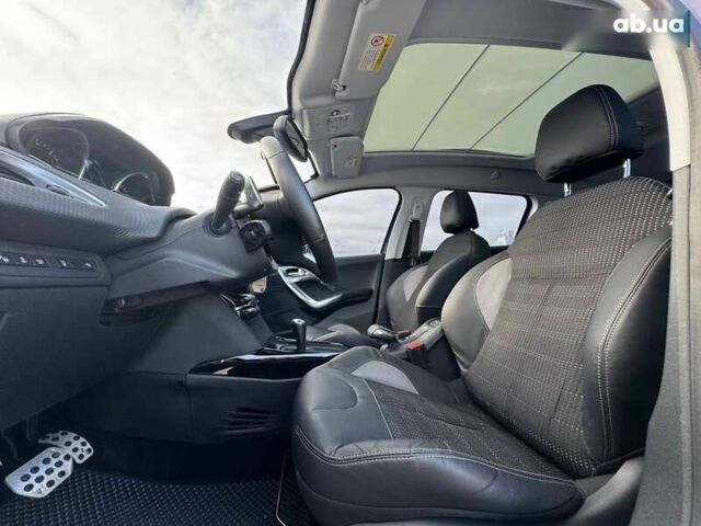 Пежо 2008, объемом двигателя 1.6 л и пробегом 137 тыс. км за 11500 $, фото 17 на Automoto.ua