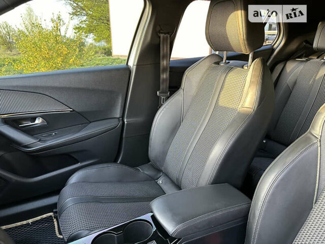 Пежо 2008, объемом двигателя 1.2 л и пробегом 49 тыс. км за 20000 $, фото 32 на Automoto.ua