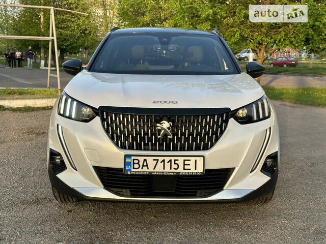 Пежо 2008, объемом двигателя 1.2 л и пробегом 49 тыс. км за 20000 $, фото 2 на Automoto.ua