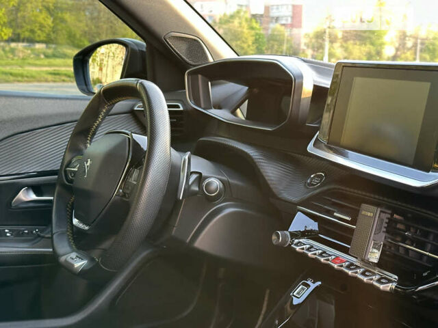 Пежо 2008, объемом двигателя 1.2 л и пробегом 49 тыс. км за 20000 $, фото 28 на Automoto.ua