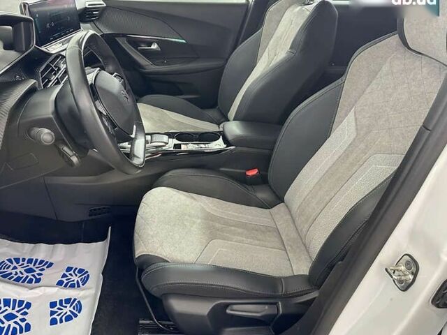 Пежо 2008, объемом двигателя 0 л и пробегом 73 тыс. км за 17450 $, фото 6 на Automoto.ua