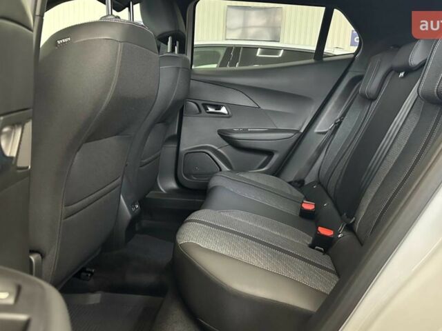 купити нове авто Пежо 2008 2024 року від офіційного дилера Peugeot Авто-Шанс Пежо фото