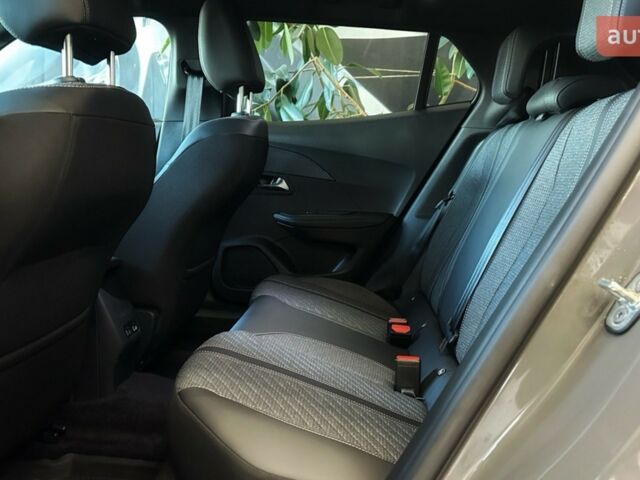 купить новое авто Пежо 2008 2024 года от официального дилера Peugeot Авто-Шанс Пежо фото