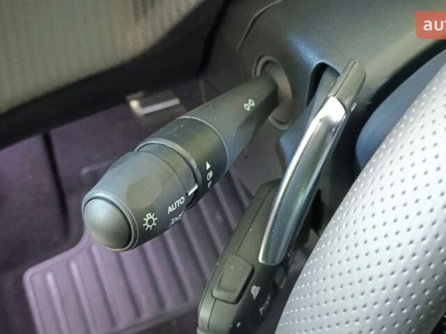 Пежо 2008, объемом двигателя 1.2 л и пробегом 0 тыс. км за 31791 $, фото 12 на Automoto.ua