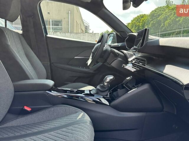 Пежо 2008, объемом двигателя 1.2 л и пробегом 0 тыс. км за 24964 $, фото 24 на Automoto.ua