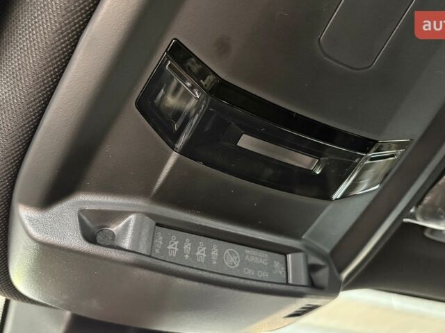 купить новое авто Пежо 2008 2025 года от официального дилера Ньютон Авто Місто Пежо фото