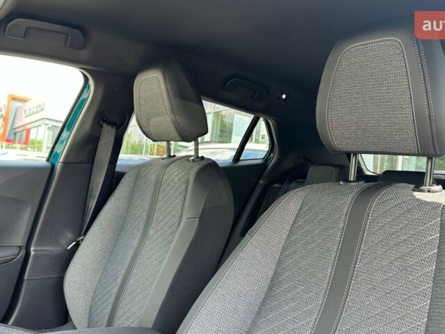 Пежо 2008, объемом двигателя 1.2 л и пробегом 0 тыс. км за 24964 $, фото 14 на Automoto.ua