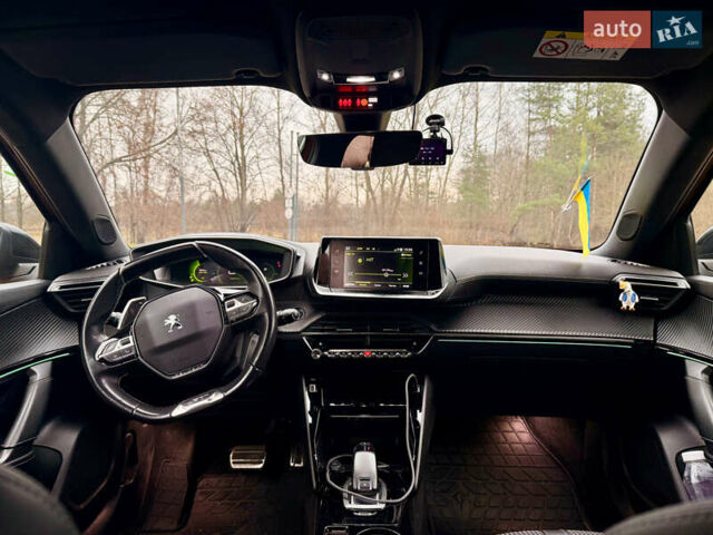 Жовтий Пежо 2008, об'ємом двигуна 1.2 л та пробігом 103 тис. км за 21800 $, фото 13 на Automoto.ua