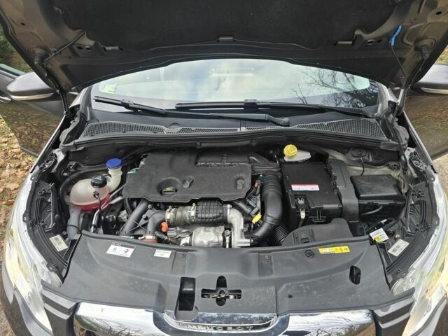 Серый Пежо 2008, объемом двигателя 1.6 л и пробегом 193 тыс. км за 9800 $, фото 14 на Automoto.ua