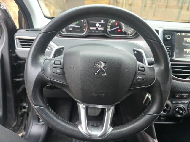 Серый Пежо 2008, объемом двигателя 1.6 л и пробегом 193 тыс. км за 9800 $, фото 8 на Automoto.ua