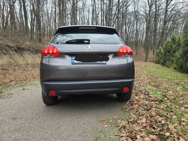 Серый Пежо 2008, объемом двигателя 1.6 л и пробегом 193 тыс. км за 9800 $, фото 6 на Automoto.ua