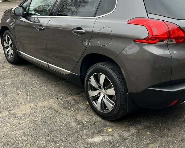 Серый Пежо 2008, объемом двигателя 1.6 л и пробегом 168 тыс. км за 10300 $, фото 4 на Automoto.ua