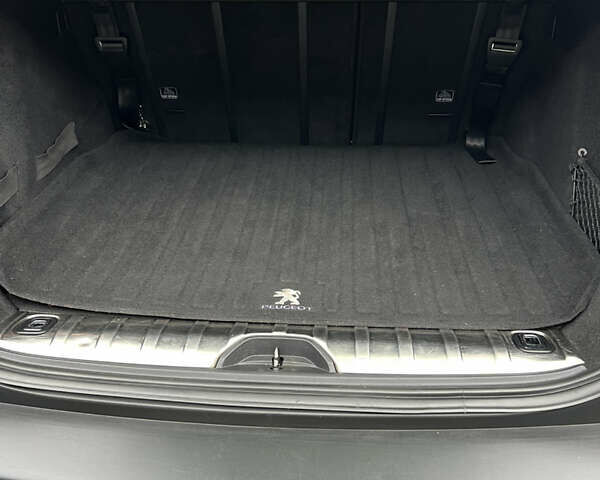 Серый Пежо 2008, объемом двигателя 1.6 л и пробегом 168 тыс. км за 10300 $, фото 17 на Automoto.ua