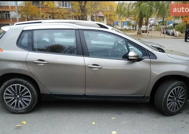 Серый Пежо 2008, объемом двигателя 1.2 л и пробегом 107 тыс. км за 8490 $, фото 2 на Automoto.ua