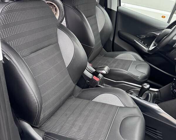 Сірий Пежо 2008, об'ємом двигуна 1.6 л та пробігом 231 тис. км за 9300 $, фото 29 на Automoto.ua