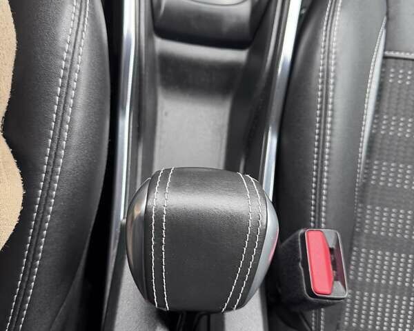 Сірий Пежо 2008, об'ємом двигуна 1.6 л та пробігом 231 тис. км за 9300 $, фото 34 на Automoto.ua