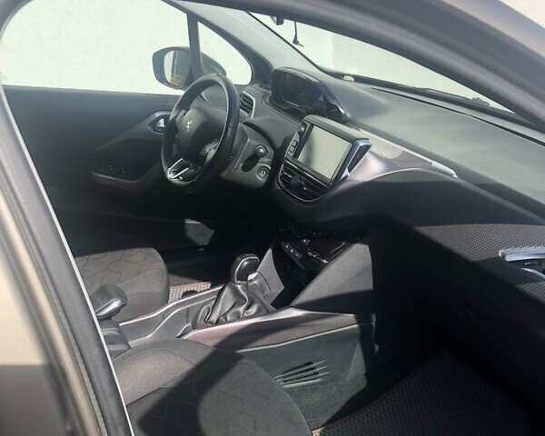 Сірий Пежо 2008, об'ємом двигуна 1.6 л та пробігом 159 тис. км за 9600 $, фото 9 на Automoto.ua