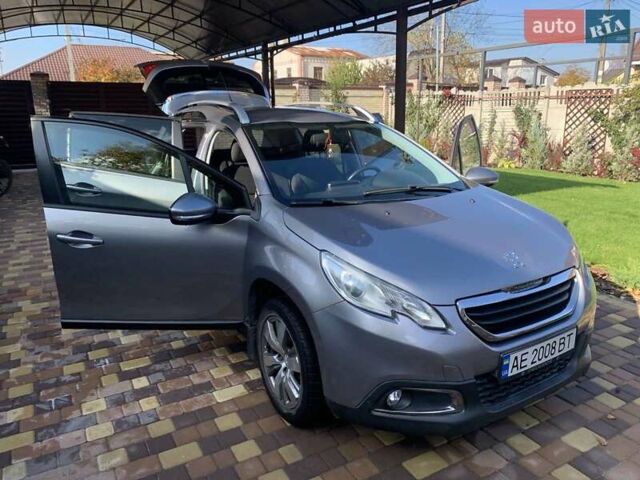 Серый Пежо 2008, объемом двигателя 1.2 л и пробегом 83 тыс. км за 10500 $, фото 13 на Automoto.ua