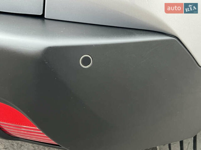 Серый Пежо 2008, объемом двигателя 1.6 л и пробегом 206 тыс. км за 10599 $, фото 35 на Automoto.ua