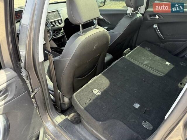 Сірий Пежо 2008, об'ємом двигуна 1.6 л та пробігом 135 тис. км за 9100 $, фото 27 на Automoto.ua