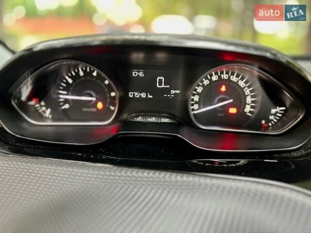 Сірий Пежо 2008, об'ємом двигуна 1.2 л та пробігом 76 тис. км за 10000 $, фото 5 на Automoto.ua
