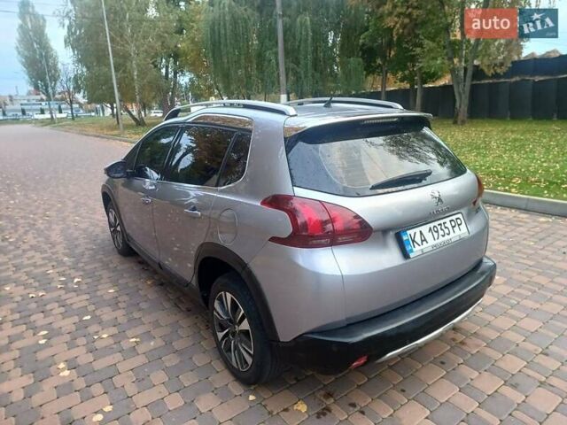 Пежо 2008 2016 в Киеве на Automoto.ua Серый Пежо 2008, объемом двигателя 1.56 л и пробегом 113 тыс. км за 7400 $, фото 6 на Automoto.ua