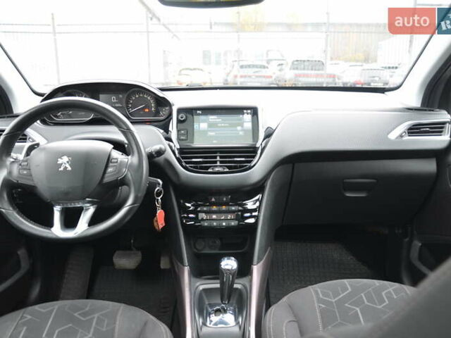 Сірий Пежо 2008, об'ємом двигуна 1.2 л та пробігом 88 тис. км за 11500 $, фото 44 на Automoto.ua