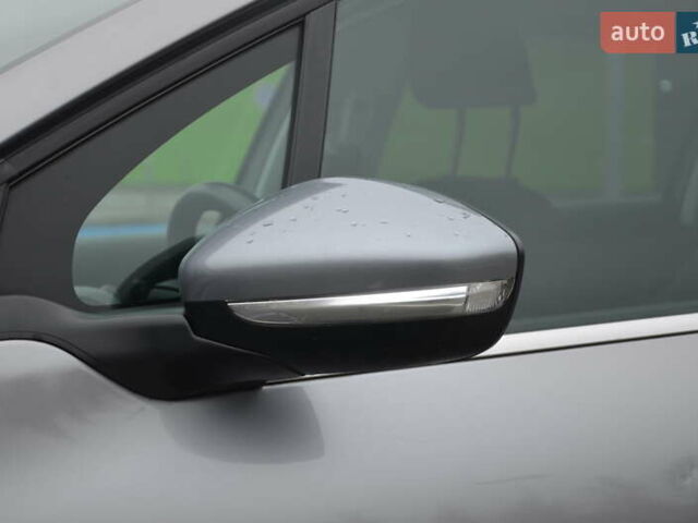 Сірий Пежо 2008, об'ємом двигуна 1.2 л та пробігом 88 тис. км за 11500 $, фото 17 на Automoto.ua