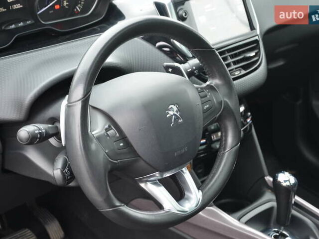 Сірий Пежо 2008, об'ємом двигуна 1.2 л та пробігом 88 тис. км за 11500 $, фото 27 на Automoto.ua